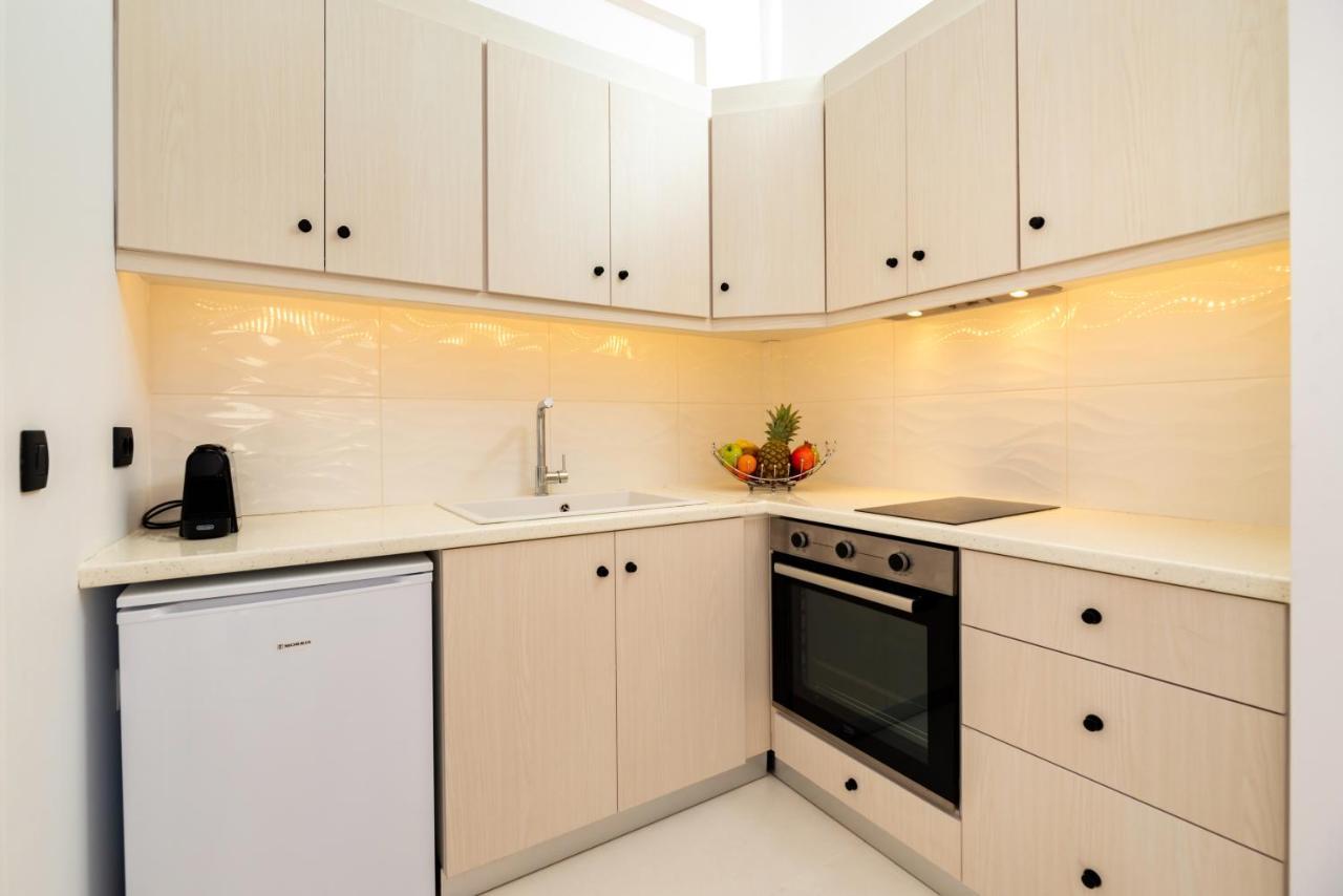 Gervi Suites Fira  Bagian luar foto