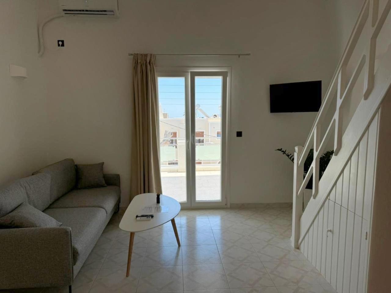 Gervi Suites Fira  Bagian luar foto